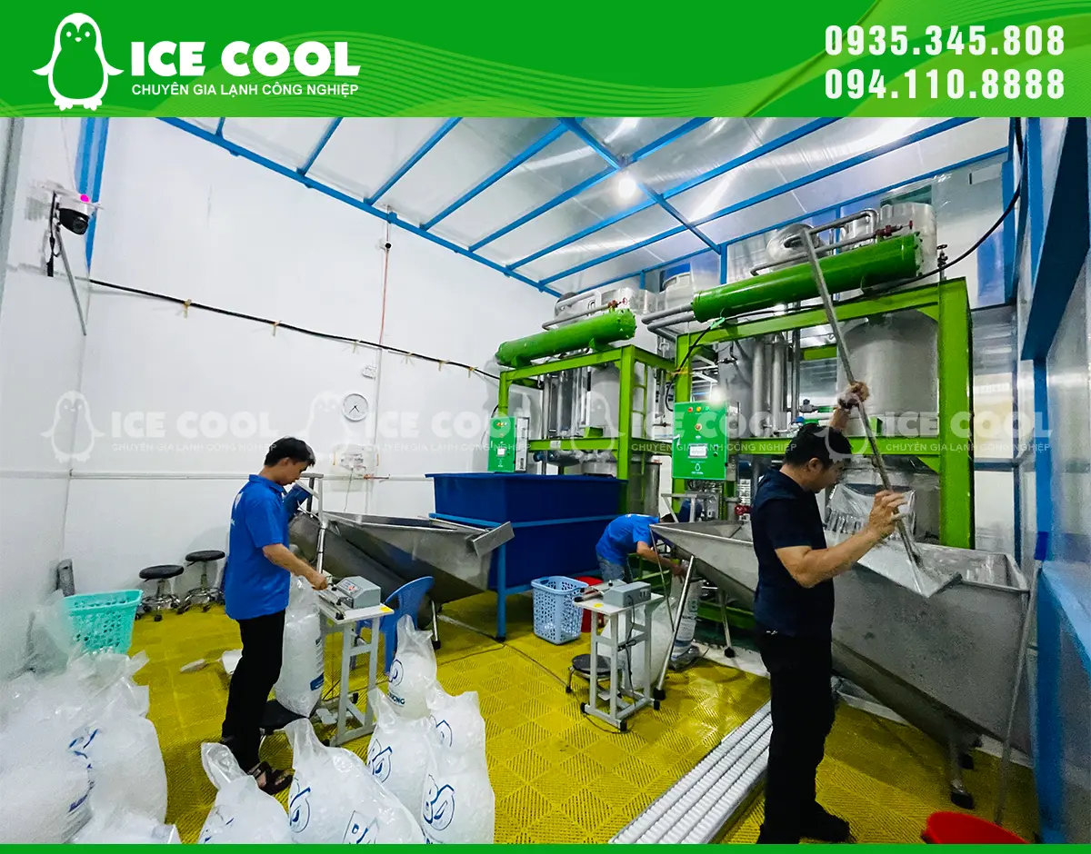 Cần bao nhiêu vốn để bắt đầu kinh doanh đá viên? Gợi ý mô hình đầu tư hiệu quả năm 2025