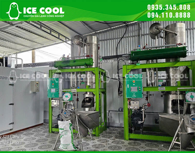 Khách hàng tại Trà Vinh đầu tư thêm kho lạnh để bảo quản đá viên